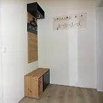 Moderne In Mahlsdorf Apartamento Berlim