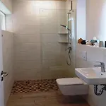 Moderne In Mahlsdorf Berlim