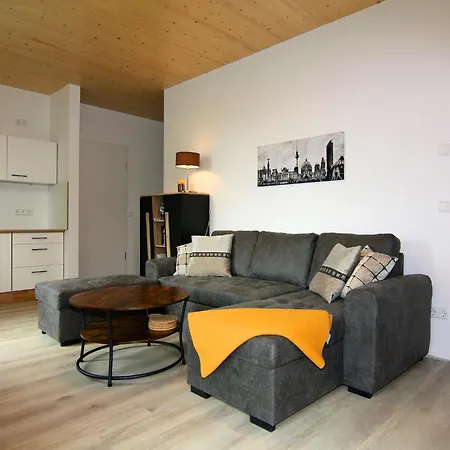 Moderne In Mahlsdorf Appartement