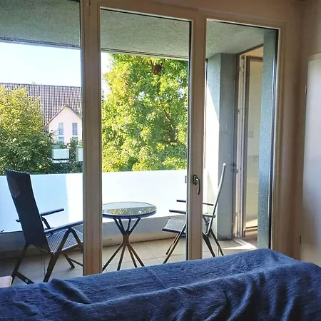 Moderne In Mahlsdorf Apartament