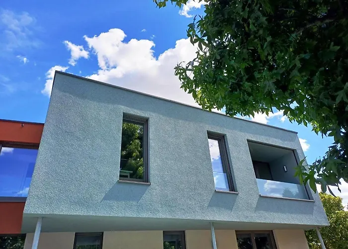 Moderne In Mahlsdorf