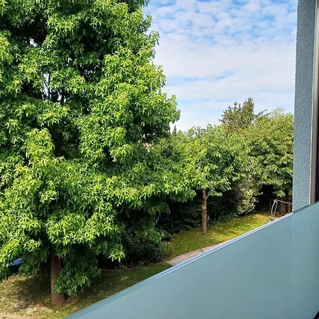 Moderne In Mahlsdorf * Berlin
