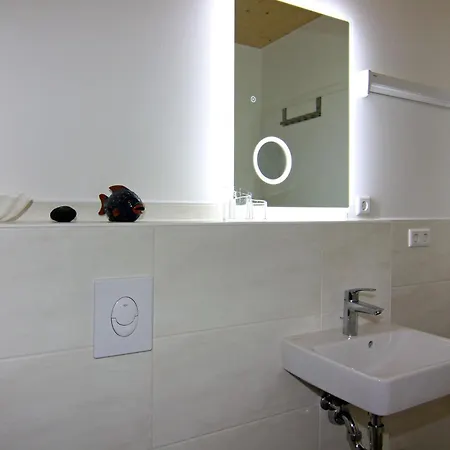 Апартаменты Moderne In Mahlsdorf