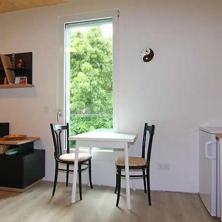 Апартаменты Moderne In Mahlsdorf *