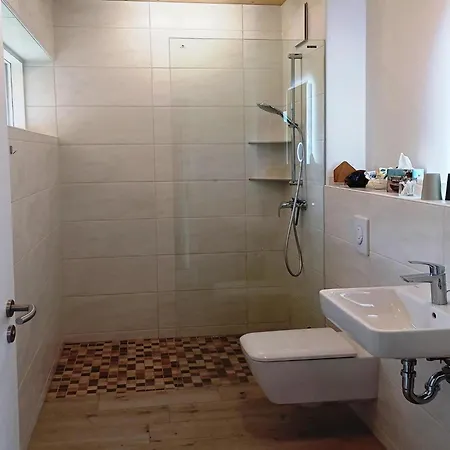 Moderne In Mahlsdorf 베를린