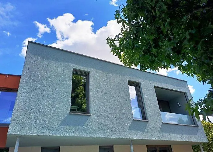 Moderne In Mahlsdorf *